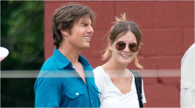 Kebersamaan Tom Cruise dan Emily Thomas