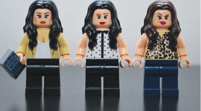 Lego Kim (Via: dailymail.co.uk)