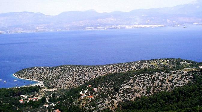 Pulau-pulau di Yunani yang bisa menjadi milik Anda