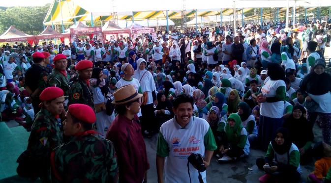 Jalan sehat menjelang Muktamar Muhammadiyah di Makassar (Liputan6.com/ Eka Hakim)