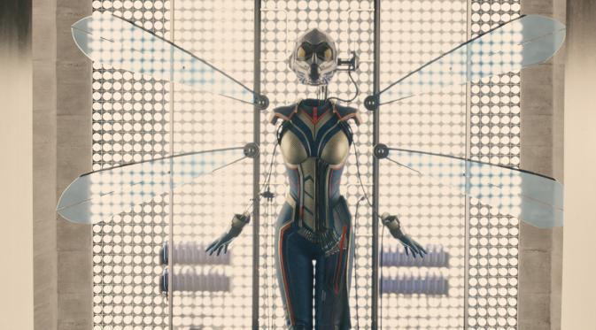Foto perdana kostum calon superhero wanita baru Wasp di franchise Marvel, telah resmi dimunculkan.