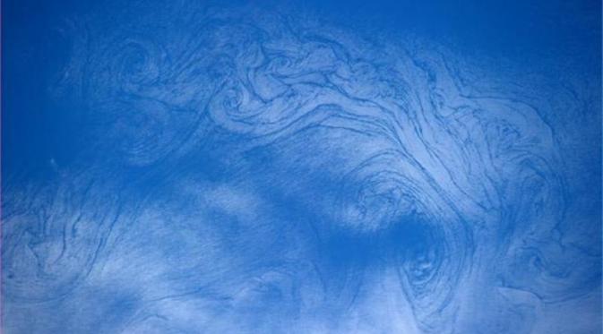 Samudera Pasifik dilihat dari luar angkasa | Via: diply.com