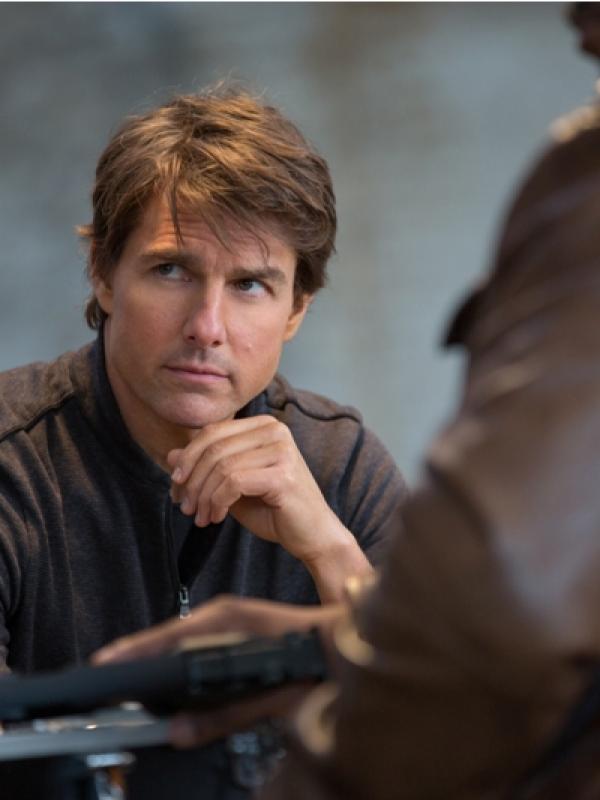 Pesona Tom Cruise di Mission: Impossible 5 masih menarik banyak perhatian. foto: istimewa