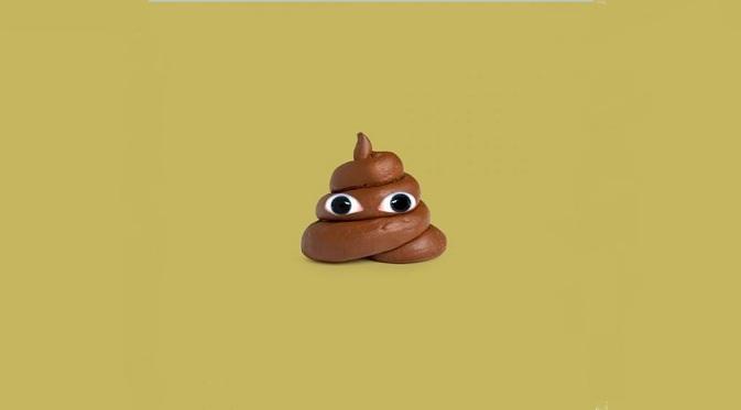 Emoji Poop (Sumber : Mashable.com)