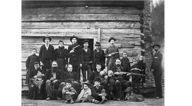Sisa Rumah Yang di bakar pada Perang Amerika tahun 1888