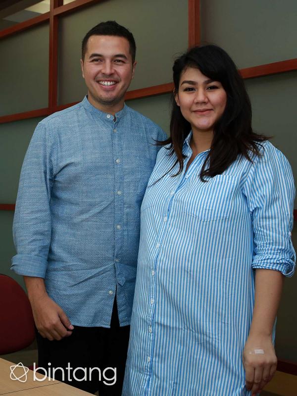 Sissy Pricillia dan Rifat Sungkar. (Deki Prayoga/Bintang.com)