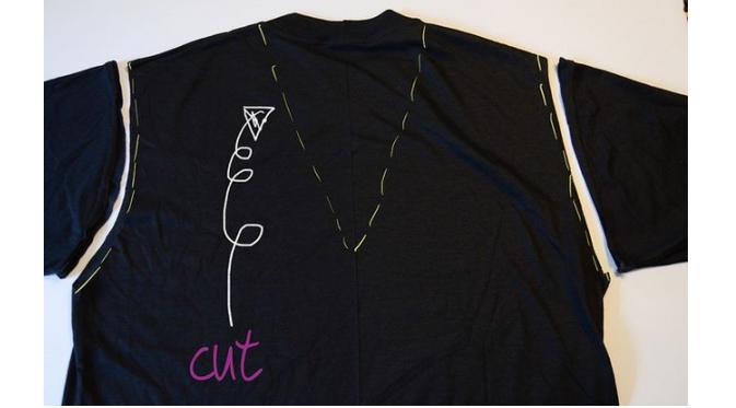 Halter Neck Blus yang Mempesona | Via: starsforstreetlights