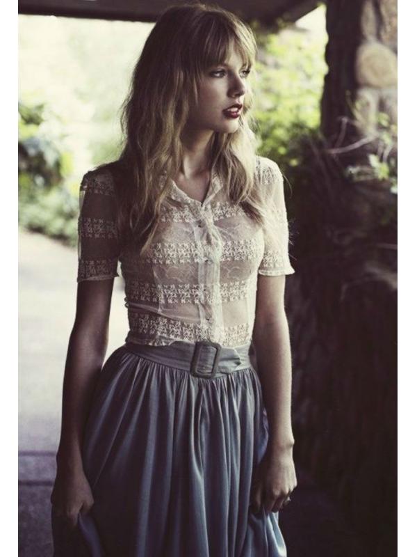 Taylor Swift #18 | via: idntimes