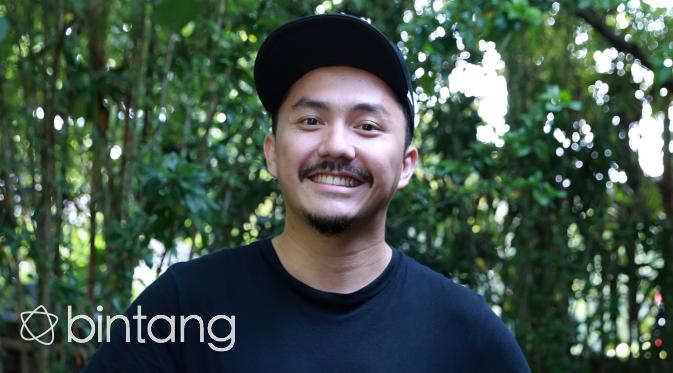 Dari sederet selebriti Indonesia yang ikut aksi 'Botakin Selebriti Shave For Hope 2015', Ananda Omesh merupakan salah satunya. (Wimbarsana/Bintang.com)