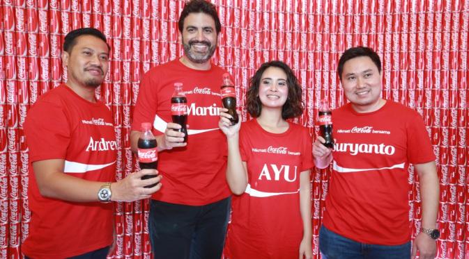 Kemasan baru Coca Cola dilengkapi 70 nama-nama populer