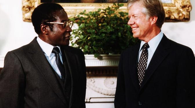 Jimmy Carter dan Robert Mugabe (taringa.net)