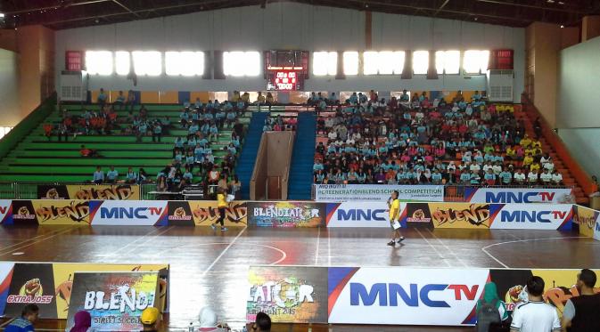 Turnamen futsal antar SMA digelar GOR Otista (Risa Rahayu Kosasih/Liputan6.com)