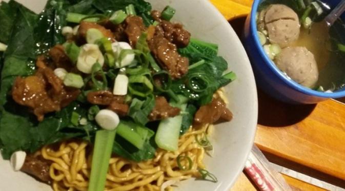 Bakmi Ayam Bloon | Via: qraved.com