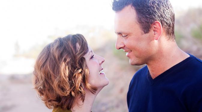 Miliki 9 Sifat Istri Agar Mendatangkan Kebaikan Bagi Suami | via: twogetherforever.org