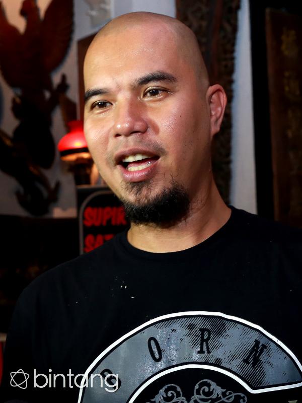  Foto preskon Ahmad Dhani Tentang Sidang Pra Peradilan Farhat Abbas Yang Ditolak PN Jakarta Selatan (Wimbarsana/bintang.com)