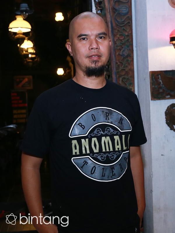 'Gugatan praperadilan Farhat Abbas yang menimpa dirinya, menyatakan ia sebagai tersangka dari kasus pencemaran nama baik Ahmad Dhani tidak diterima oleh majelis hakim', ujar dhani.  (Wimbarsana Kewas/Bintang.com)