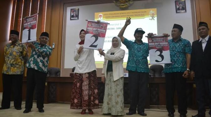 Pasangan calon Pilkada Malang usai pengambilan nomor urut. (Liputan6.com/Zainul Arifin)