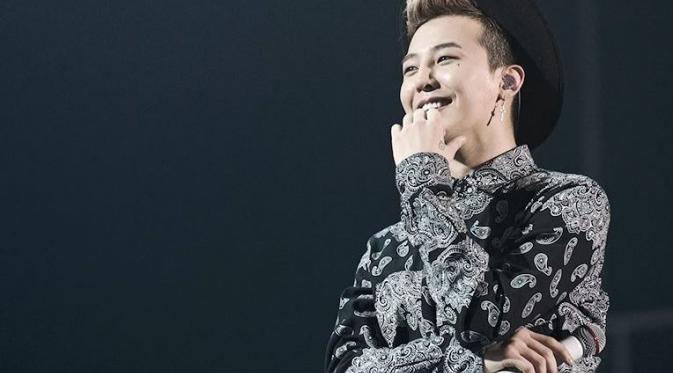 G-Dragon `Big Bang` (Twitter)