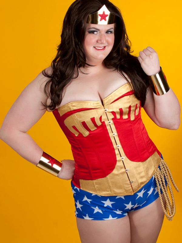 Kostum cosplay paling kece buat si gemuk | Via: geeksterink.com