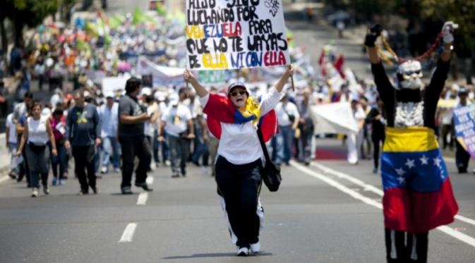 Demo buruh di Venezuela |  Via: ibtimes.com