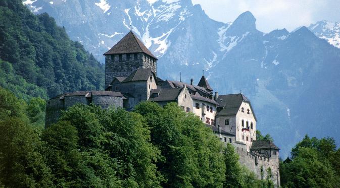 Liechtenstein. | via: alpineaa.wordpress.com