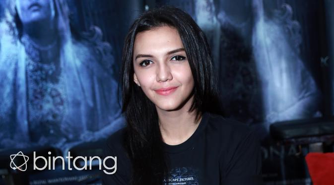 Alexa Key saat preskon film Demona. (Wimbarsana/Bintang.com)