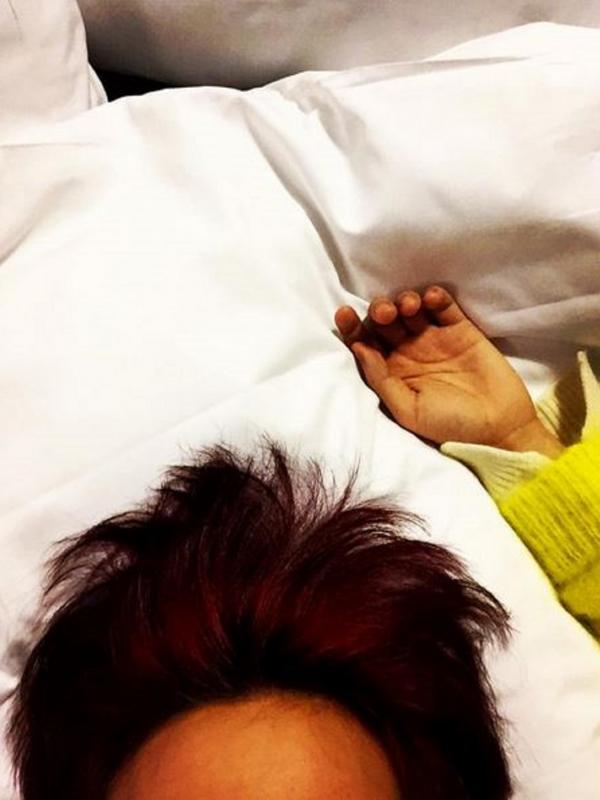 Perubahan warna rambut G-Dragon (Instagram/@xxxibgdrgn)