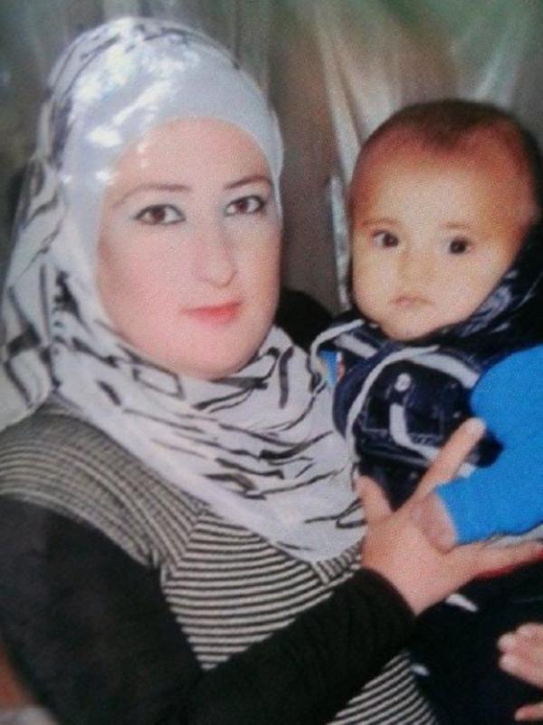 Aylan Kurdi bersama ibunya, Rihan. (Via: europe.newsweek.com)