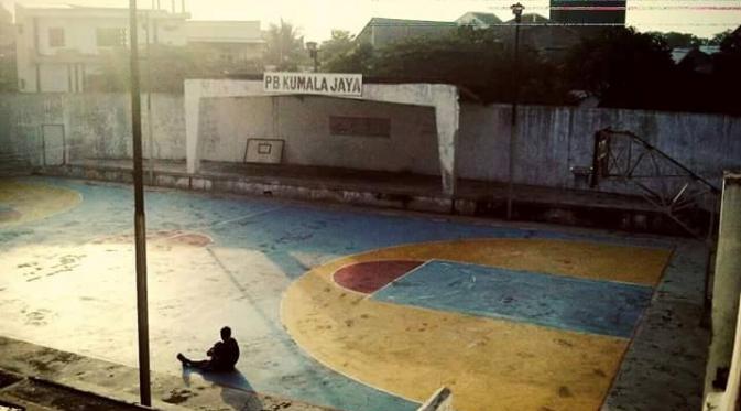 Lapangan basket Koiwe, Kebon Dalem, Semarang, tempat Denny Rumba belajar main basket. (Dokumen pribadi)