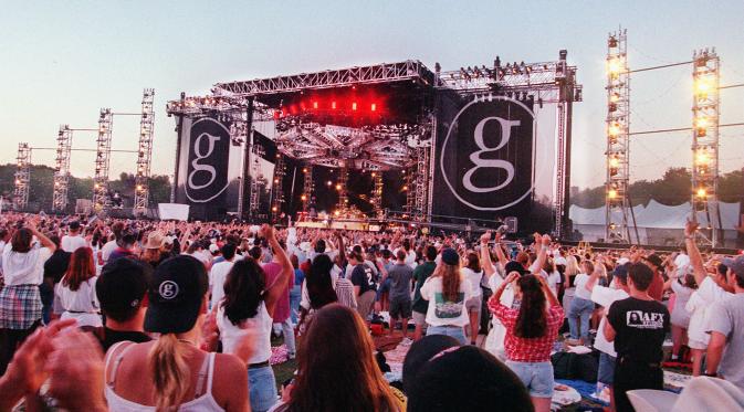 Konser Garth Brooks di Central Park, New York, 1997 (via y108.cbslocal.com)
