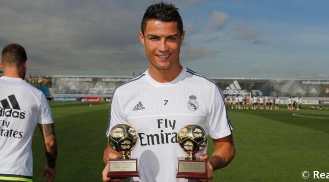 Cristiano Ronaldo raih dua penghargaan dari IFFHS