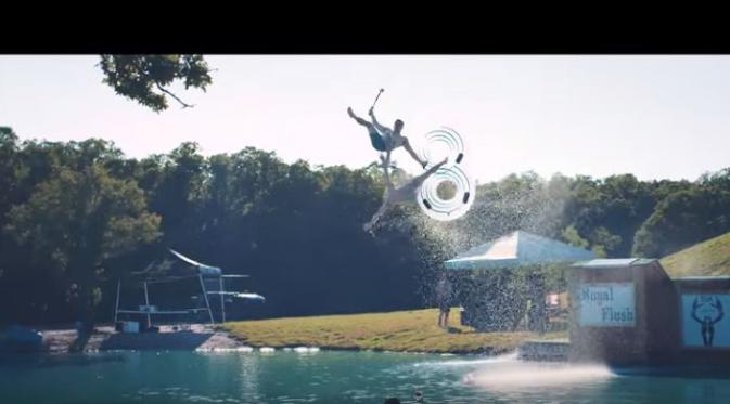 Royal Flush Waco Texas, Amerika Serikat, Saat Berenang Makin Menyenangkan | Via: youtube.com