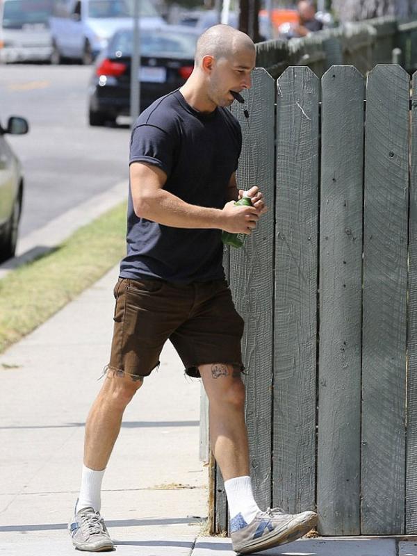 Shia LaBeouf (via dailymail.co.uk)