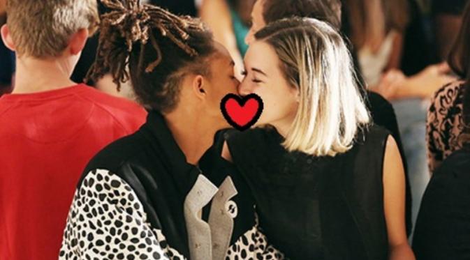 Jaden Smith dan Sarah Snyder. (dok. UsWeekly)