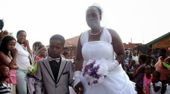 Pernikahan Sanele Masilela dan Helen Shabangu asal Afrika Selatan | Via: kaskus.co.id