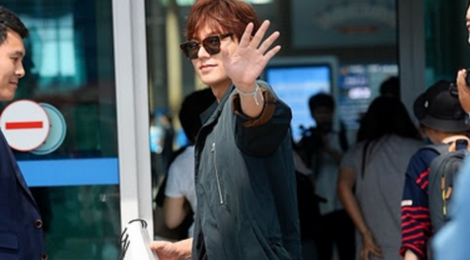 Lee Min Ho untuk sementara meninggalkan negaranya ke sebuah wilayah di Eropa untuk syuting sebuah produk [foto: Korea Star Daily]