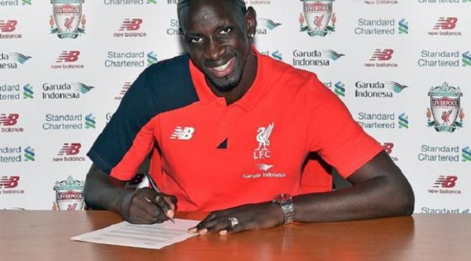 Mamadou Sakho menandatangani perpanjangan kontrak bersama Liverpool
