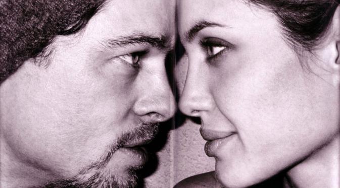 Brad Pitt Mengaku Sempat Ingin Menceraikan Jolie | via: 4.bp.blogspot.com